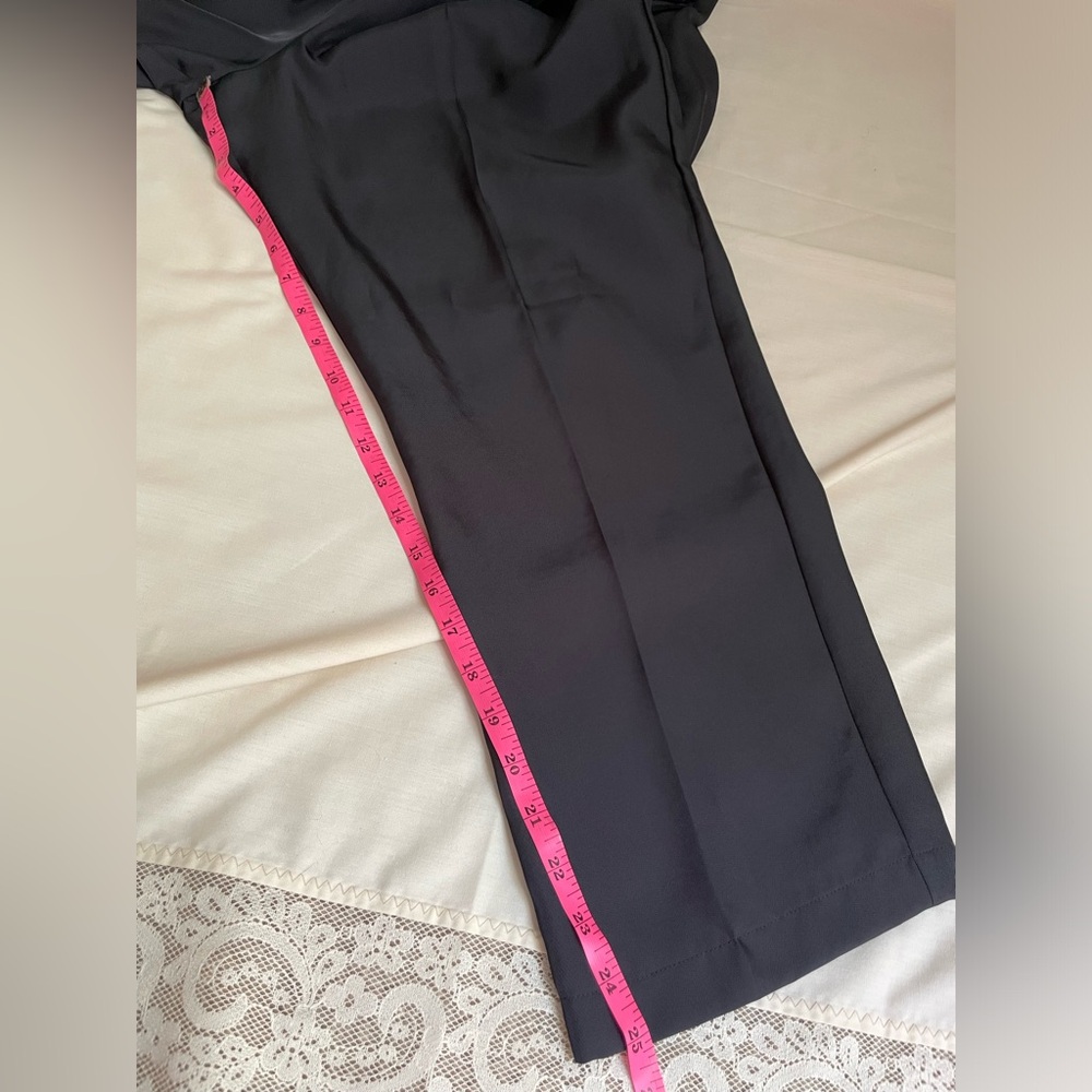 Express L jumpsuit ✨♥️ - Picture 14 of 17